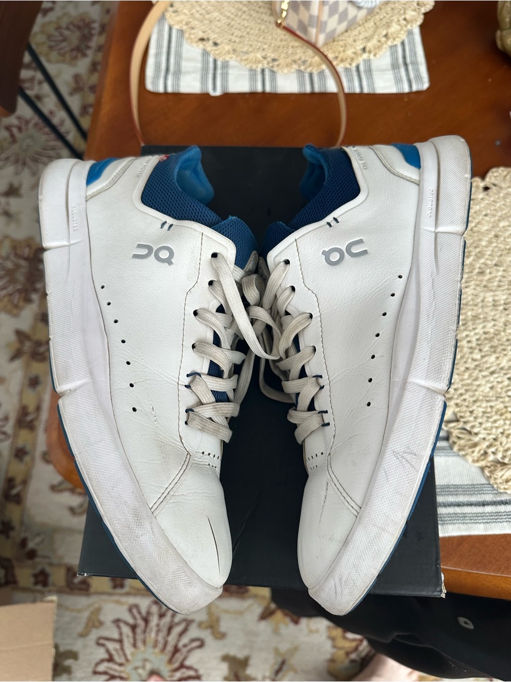 On The Roger Advantage, Cobalt, 9 Mens